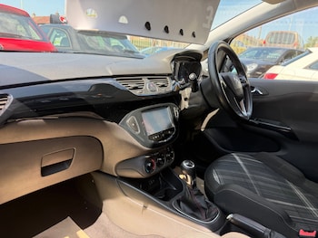 Used Vauxhall Corsa 2015 for sale - 79287184: Photo