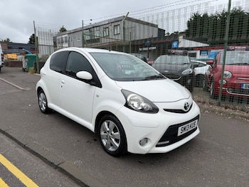 Used Toyota AYGO 2013 for sale - 79287157: Photo