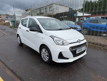 Used Hyundai i10 2018 for sale - 78628180: Photo