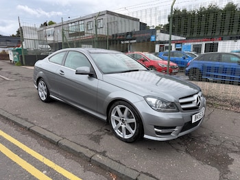 Used Mercedes-Benz C Class 2015 for sale - 78628925: Photo