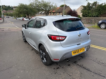 Used Renault Clio 2019 for sale - 78629097: Photo