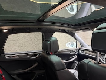 Used Porsche Macan 2016 for sale - 79506319: Photo