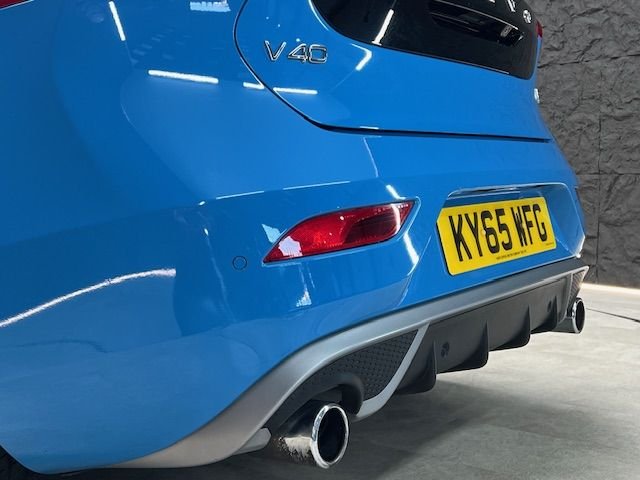 Used Volvo V40 2015 for sale - 77211988: Photo 10