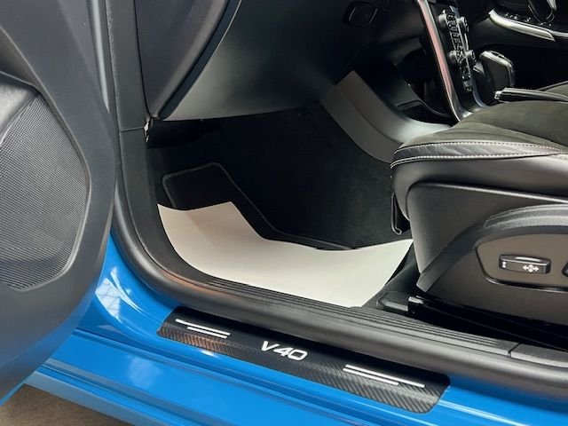 Used Volvo V40 2015 for sale - 77211988: Photo 34