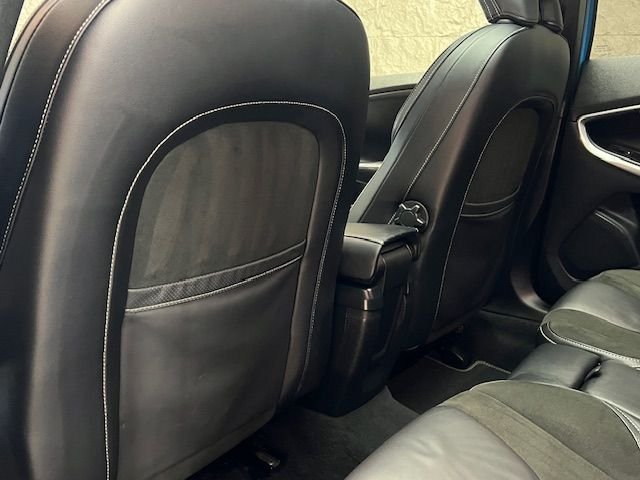 Used Volvo V40 2015 for sale - 77211988: Photo 39