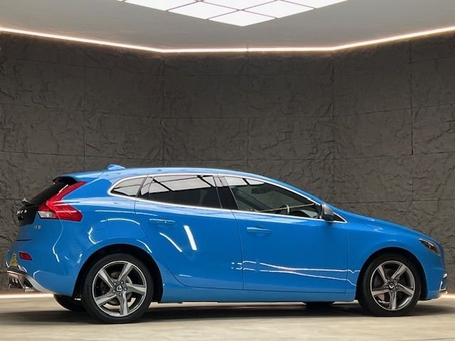 Used Volvo V40 2015 for sale - 77211988: Photo 6