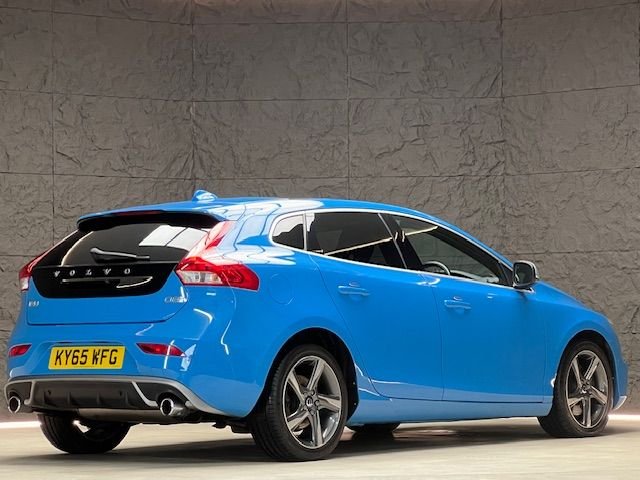 Used Volvo V40 2015 for sale - 77211988: Photo 7