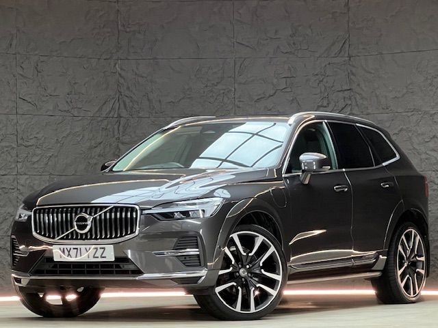 Used Volvo XC60 2021 for sale - 77250328: Photo 4