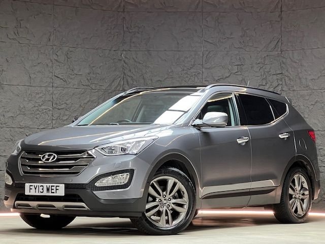 Used Hyundai Santa Fe 2013 for sale - 76841308: Photo 2