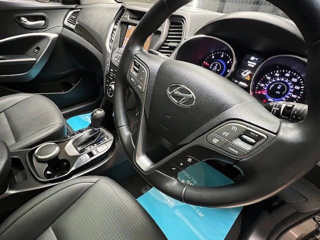 Used Hyundai Santa Fe 2013 for sale - 76841308: Photo 24