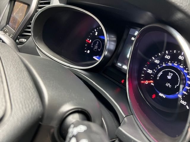 Used Hyundai Santa Fe 2013 for sale - 76841308: Photo 27