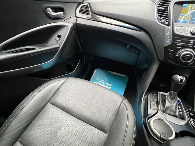 Used Hyundai Santa Fe 2013 for sale - 76841308: Photo 44