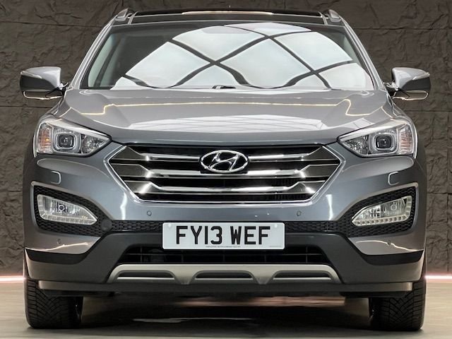 Used Hyundai Santa Fe 2013 for sale - 76841308: Photo 5