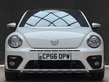 Used Volkswagen Beetle 2016 for sale - 79574117: Photo