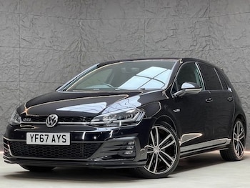 Used Volkswagen Golf 2017 for sale - 76841124: Photo