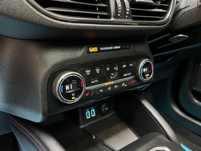 Used Ford Kuga 2021 for sale - 76883368: Photo 40