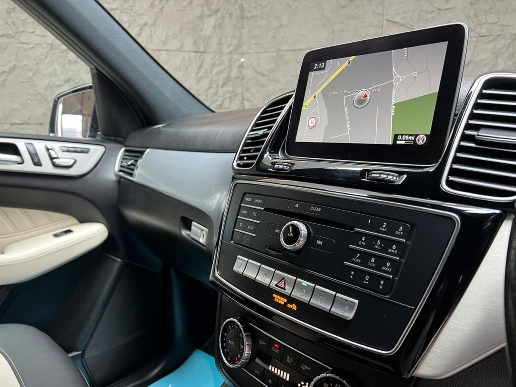 Used Mercedes-Benz GLE 2019 for sale - 77805872: Photo 37