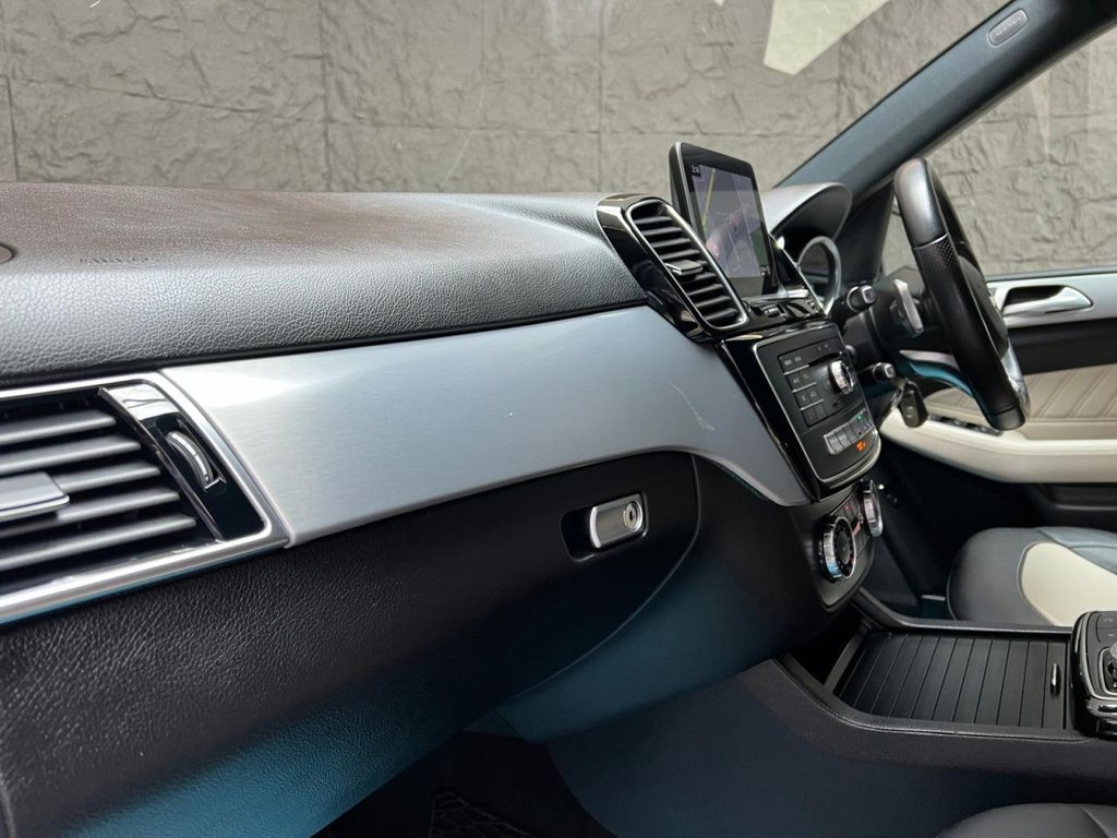 Used Mercedes-Benz GLE 2019 for sale - 77805872: Photo 47