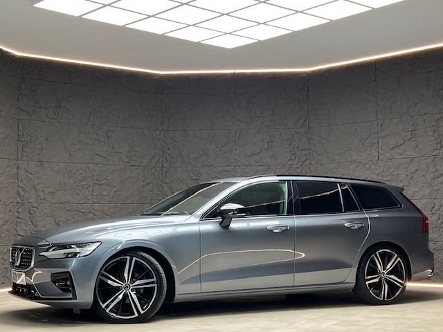 Used Volvo V60 2019 for sale - 77089437: Photo 1