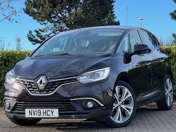 2019 (19) - 1.3 TCe Signature MPV 5dr Petrol Manual Euro 6 (s/s) (140 ps)