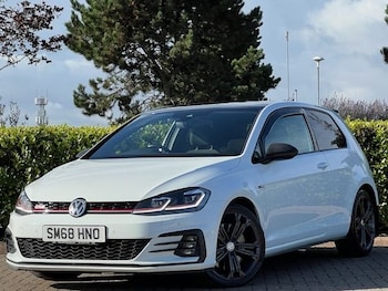 Used Volkswagen Golf 2018 for sale - 75960825: Photo