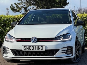 Used Volkswagen Golf 2018 for sale - 75960825: Photo