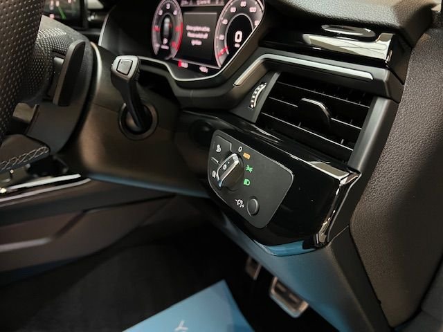 Used Audi A4 Avant 2023 for sale - 76950605: Photo 32