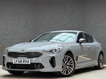 Used Kia Stinger 2018 for sale - 79384873: Photo