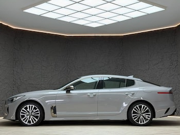 Used Kia Stinger 2018 for sale - 79384873: Photo