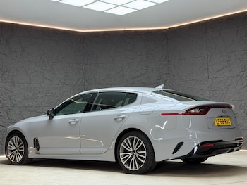 Used Kia Stinger 2018 for sale - 79384873: Photo
