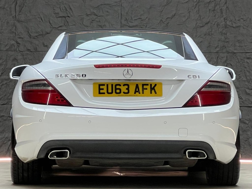 Used Mercedes-Benz SLK 2013 for sale - 77792039: Photo 17