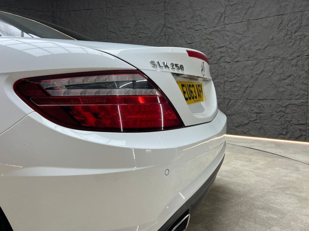 Used Mercedes-Benz SLK 2013 for sale - 77792039: Photo 19