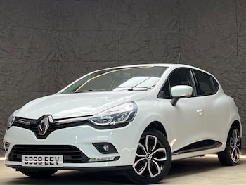 Used Renault Clio 2018 for sale - 76698133: Photo