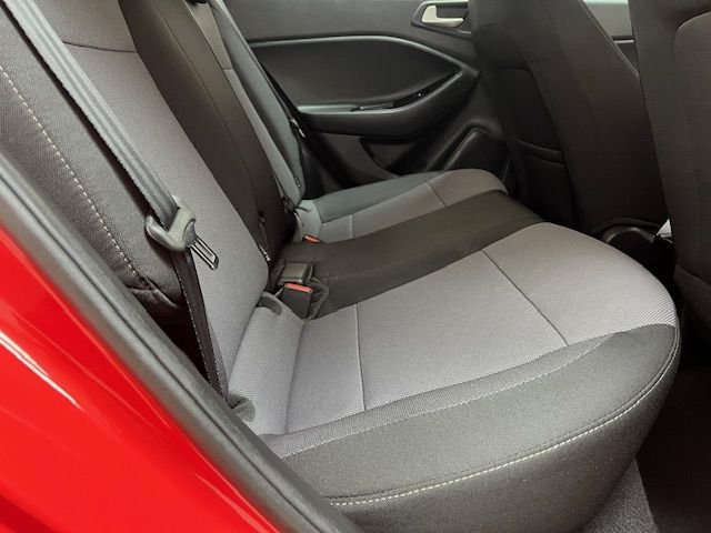 Used Hyundai i20 2020 for sale - 77152919: Photo 42