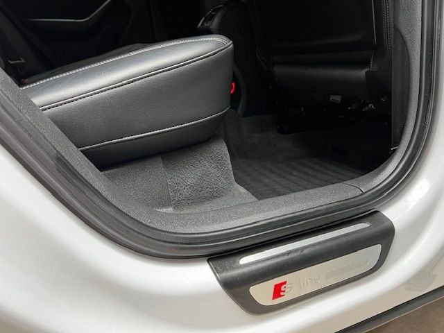 Used Audi Q3 2016 for sale - 77080438: Photo 41