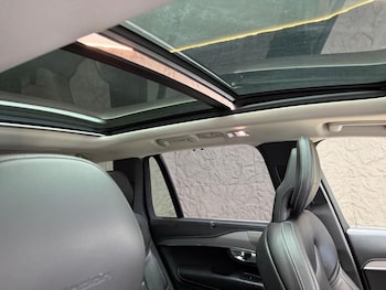 Used Volvo XC90 2017 for sale - 78931146: Photo