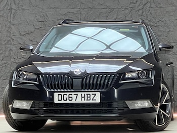 Used Skoda Superb 2017 for sale - 77583574: Photo