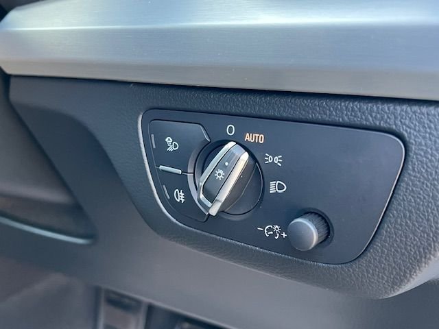 Used Audi Q5 2018 for sale - 77897580: Photo 17