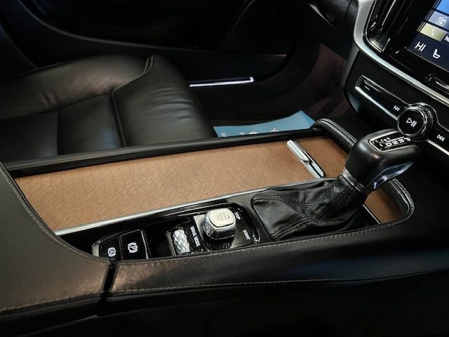 Used Volvo S90 2016 for sale - 76014738: Photo 28