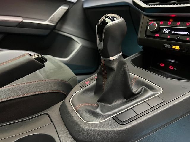 Used SEAT Ibiza 2024 for sale - 75242532: Photo 28