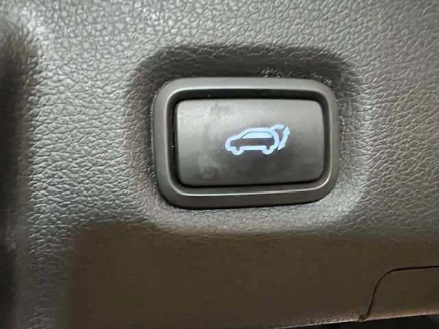 Used Hyundai Santa Fe 2020 for sale - 75961845: Photo 25