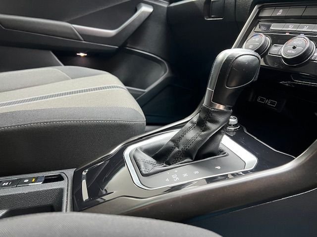 Used Volkswagen T-Roc 2019 for sale - 76038810: Photo 29