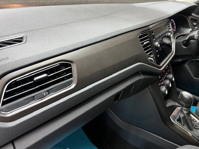 Used Volkswagen T-Roc 2019 for sale - 76038810: Photo 36