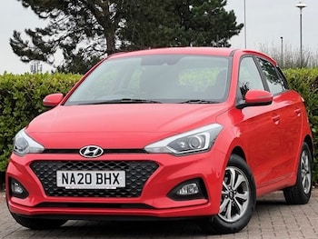 Used Hyundai i20 2020 for sale - 76291420: Photo 2