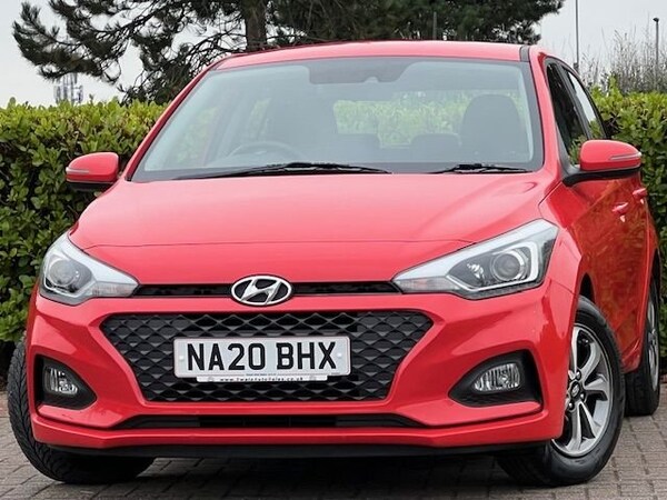 Used Hyundai i20 2020 for sale - 76291420: Photo 3