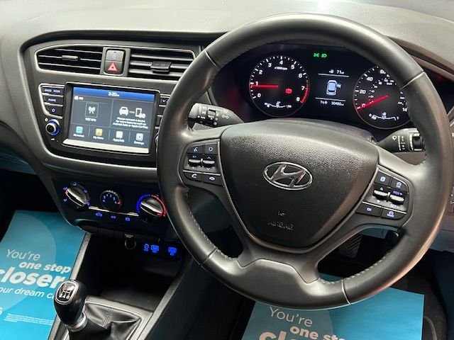 Used Hyundai i20 2020 for sale - 76291420: Photo 41