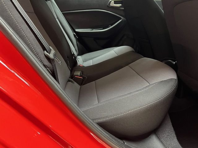 Used Hyundai i20 2020 for sale - 76291420: Photo 42