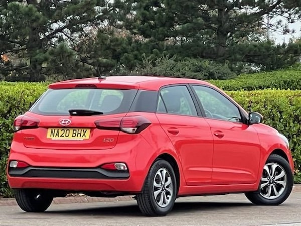 Used Hyundai i20 2020 for sale - 76291420: Photo 4