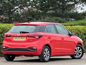 Used Hyundai i20 2020 for sale - 76291420: Photo 4