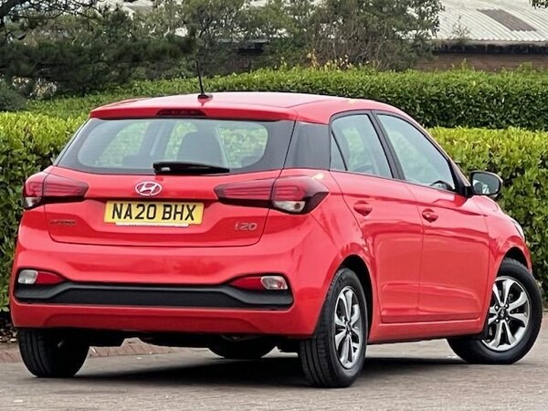 Used Hyundai i20 2020 for sale - 76291420: Photo 5